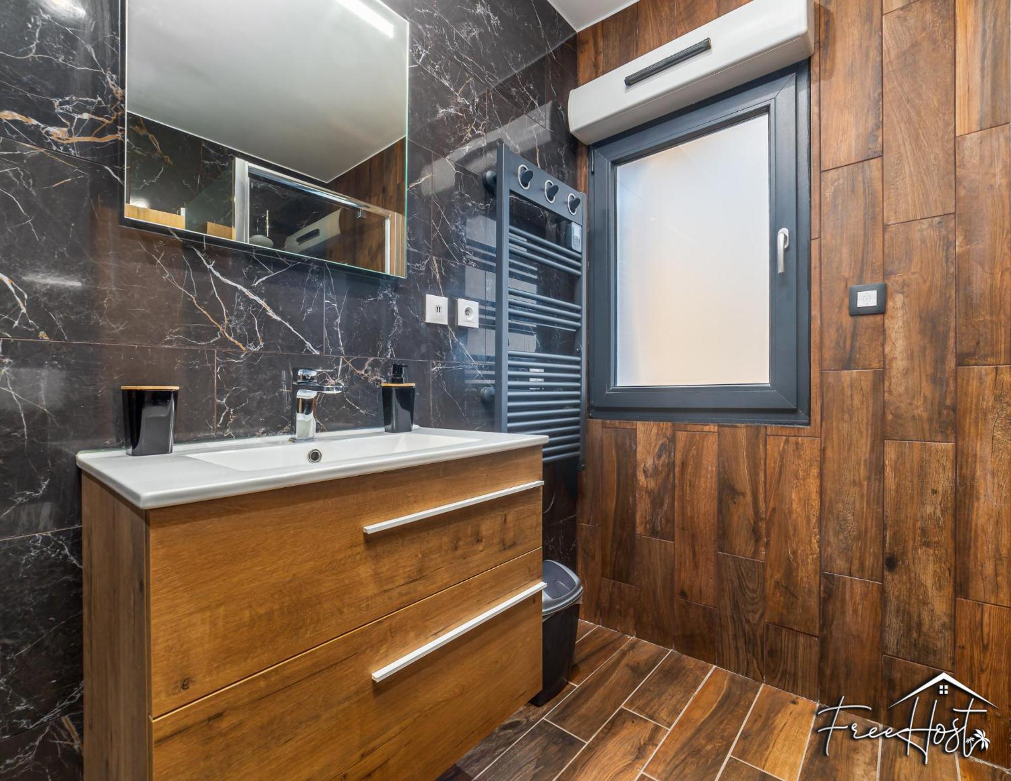Marvel House - Disneyland 5Min, Private Parking, Terrace Magny-le-Hongre Ngoại thất bức ảnh